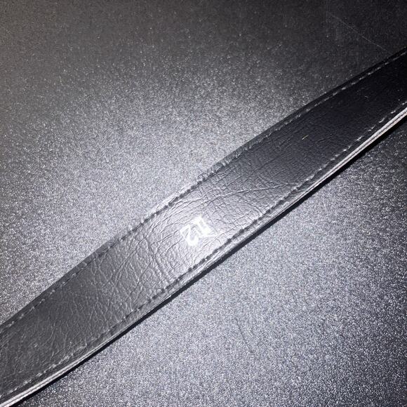 Brown Textured Faux Leather Gold-Tone Hardware Adjustable Belt Women's Size 12 - Picture 7 of 9